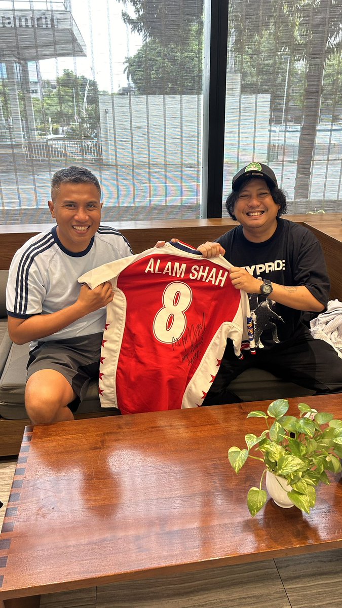 IG: riphanpradipta tweet media