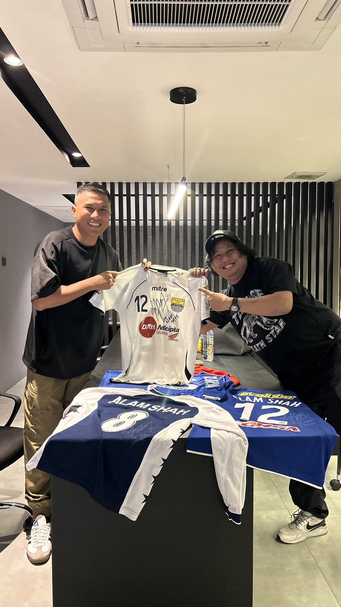 IG: riphanpradipta tweet media