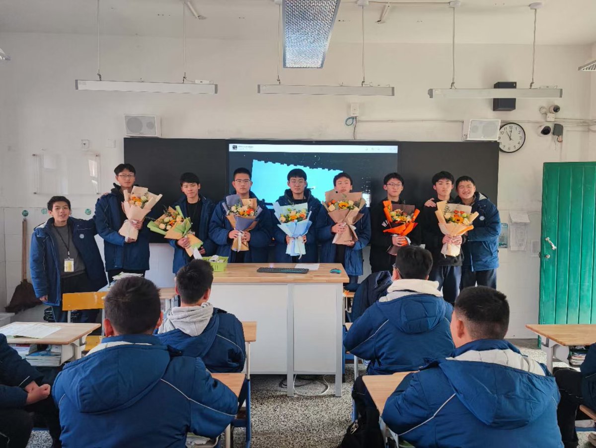 Sara Lupher tweet media