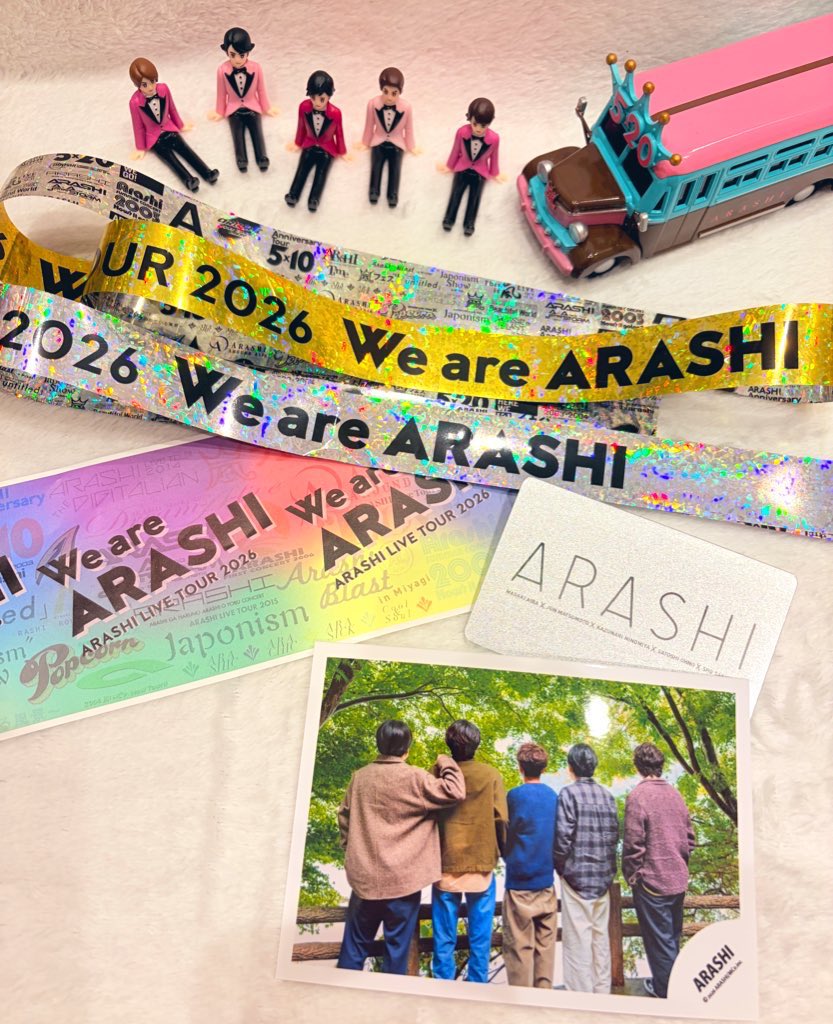 7land_s's tweet photo. 嵐に会ってから１週間が経ってしまったらしい
世間や参戦するファンそして嵐さんはみな、いよいよ嵐が再始動した！ツアーが始まった！ってムードだけど札幌組はもう"終わった"ことなのちょと悲しい
思い出を抱きしめて1日1日を過ごしてる︎ ︎︎︎𓈒𓏸
 #WeAreARASHI https://t.co/HygGemRQeR