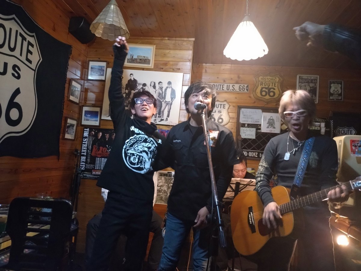 サトポン tweet media