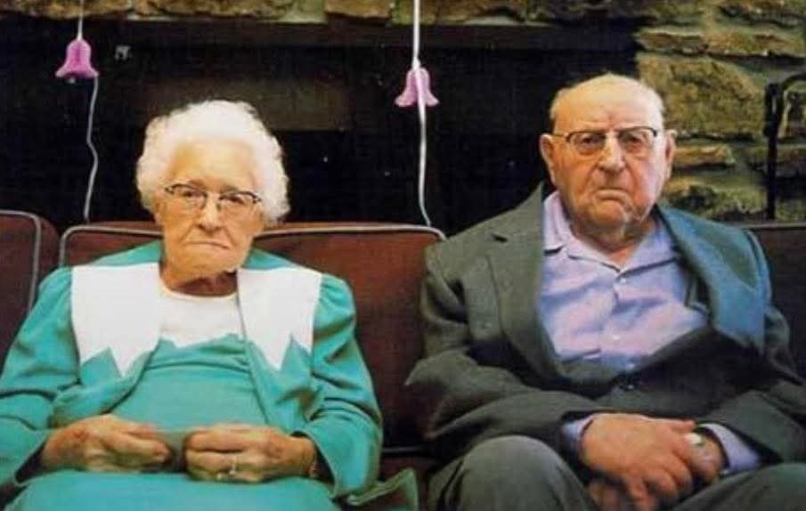archeohistories's tweet photo. Antonio and Rosa, the longest married couple to divorce, the couple divorced after 77 years of marriage after Antonio found letters from an affair she had 60 years before. Antonio was 99 and Rosa was 96.

Antonio and Rosa were married in Naples, Italy, in 1934. Their union lasted an astounding 77 years—until an old box of letters changed everything. In 2011, at the age of 99, Antonio discovered a bundle of love letters hidden away in a drawer.

The letters dated back to the 1940s and revealed that Rosa, decades earlier, had carried on an affair. Though the relationship had ended long ago and the two had built a life together—raising five children and living into their 90s—the betrayal was too much for Antonio to bear.

He filed for divorce, making them the longest-married couple in history to split. Rosa, then 96, was reportedly heartbroken but accepted his decision. The story went viral as a reminder of how even the longest relationships can harbor unresolved truths—and how forgiveness, even after a lifetime, isn’t always guaranteed.

© Reddit

#archaeohistories