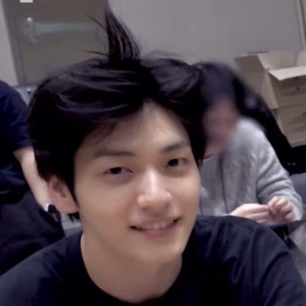 christine ✮ tweet media