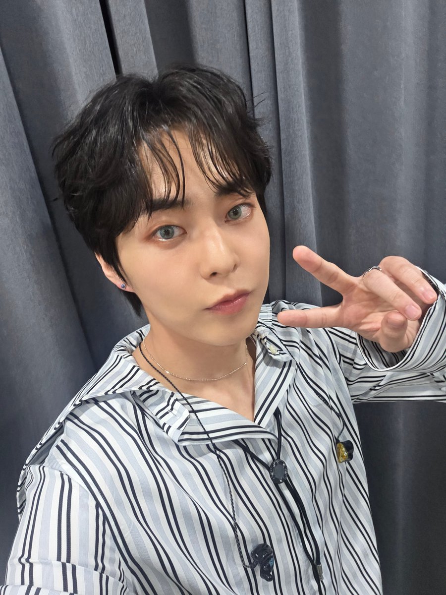 XIUMIN_official tweet media