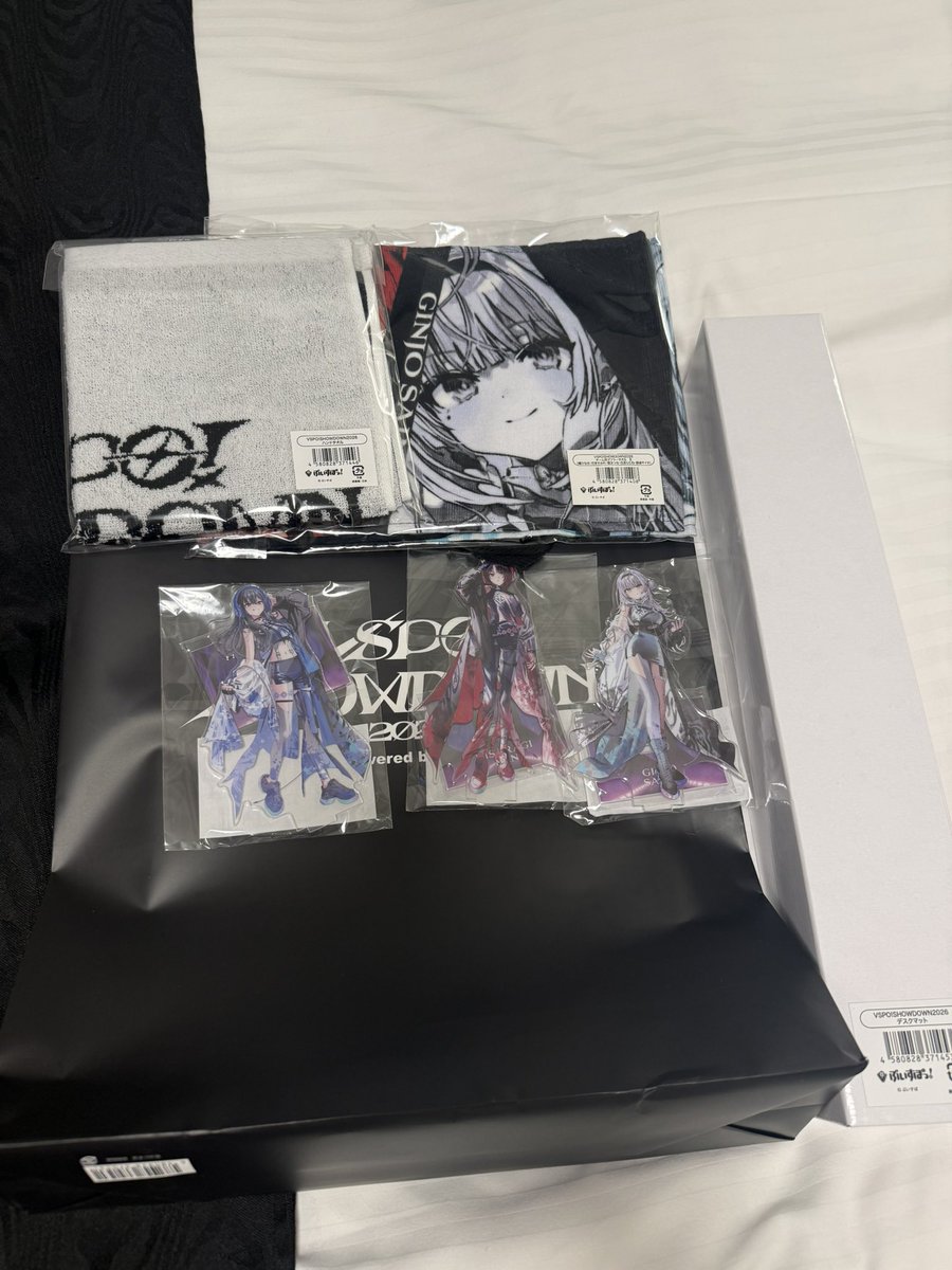 cyoror1n's tweet photo. 配信で見るより現地の熱狂が凄かった。
特にスト6の盛り上がりヤバかった。
明日は秋葉に行って帰ろう https://t.co/AzjFhqYBR3