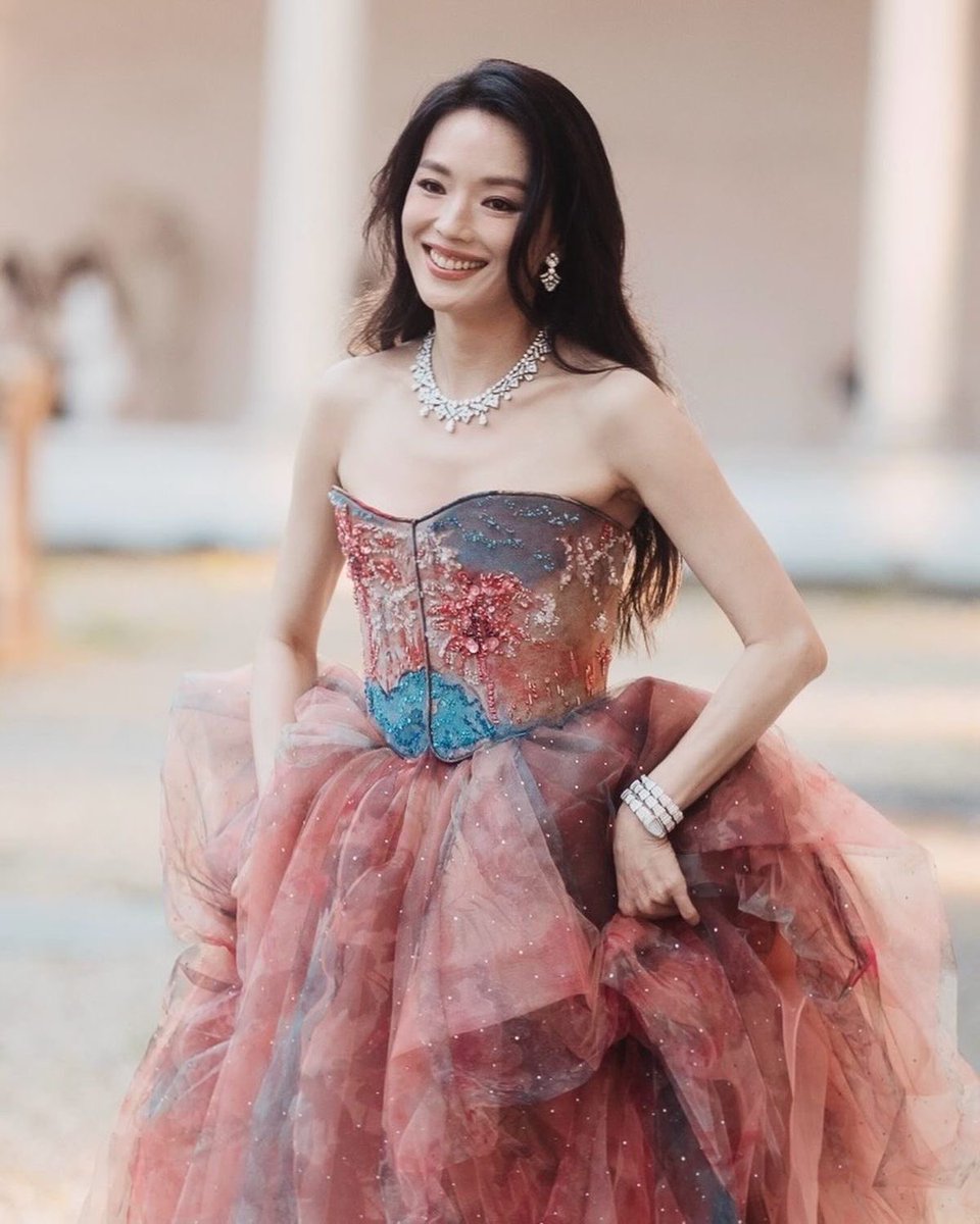 Lion of Juda tweet media