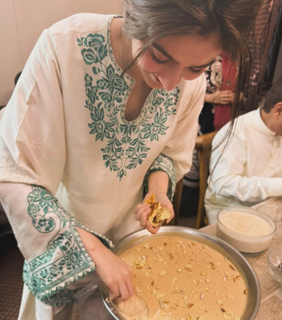 beauty is in simplicity and simplicity is rare 🦢🌸