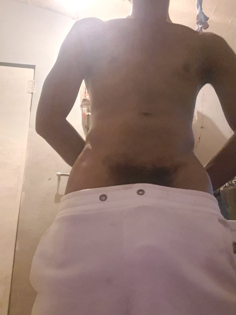 pielkomlek's tweet photo. Trek af en suig
#hornydick
#gaynai
#KALLITPIEL https://t.co/jNqoWLfn8m