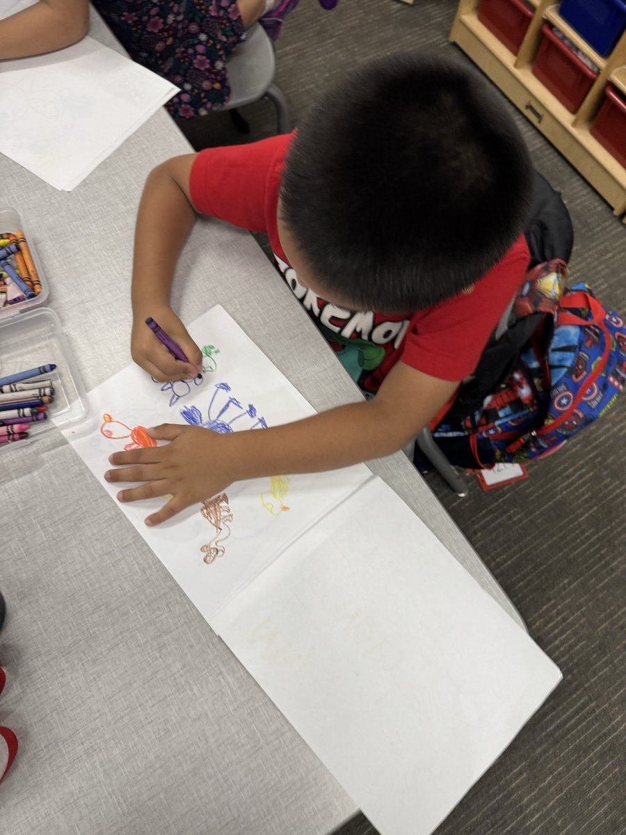 Eva Perales tweet media