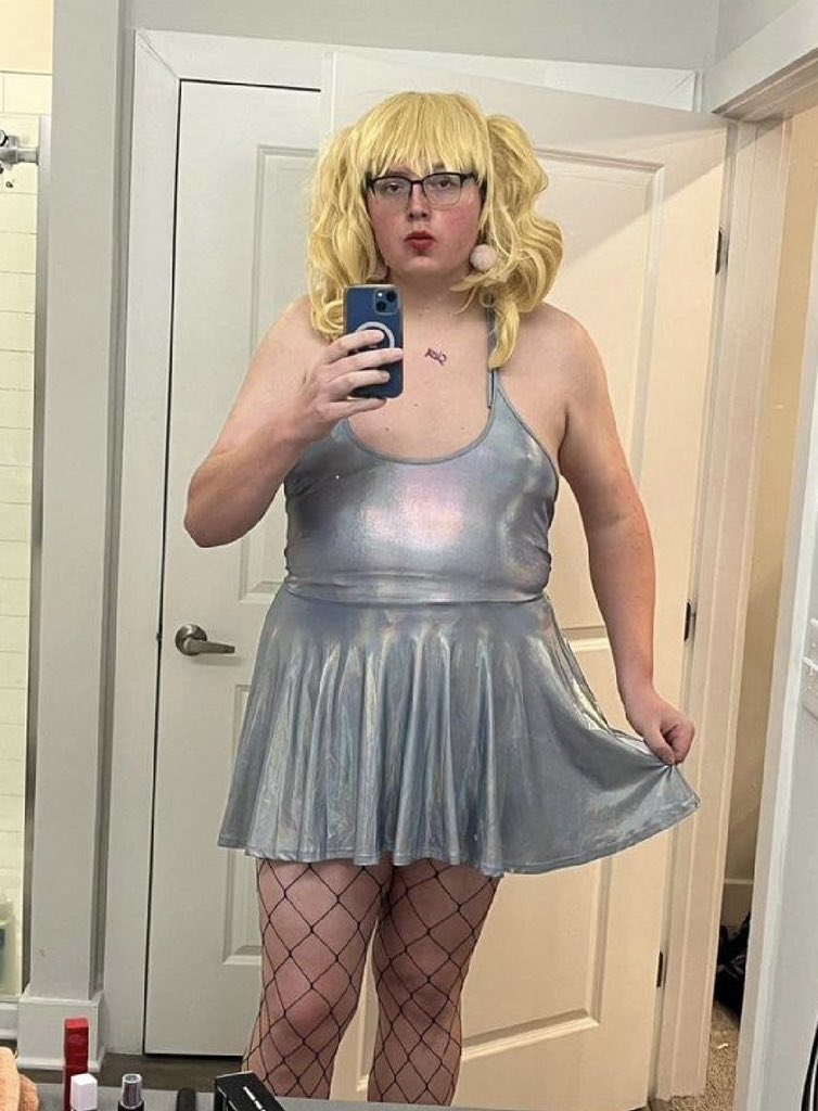 Daddy of exposure ✨✨ tweet media