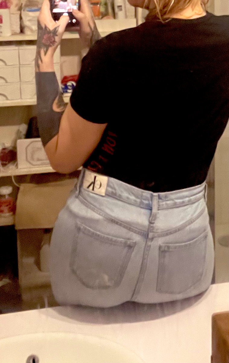 🕸️La Furie🕸️ tweet media