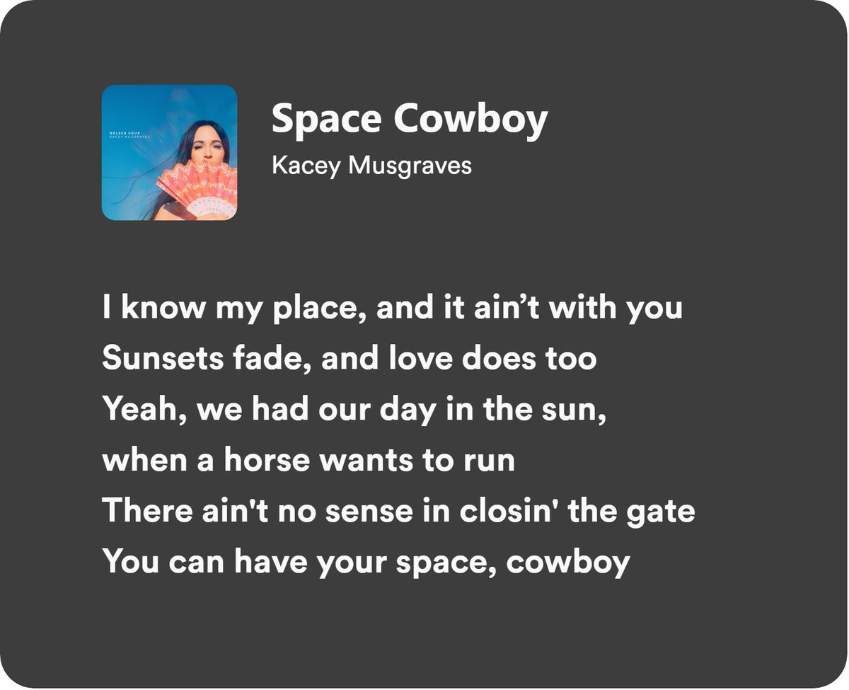 Kacey Musgraves France tweet media