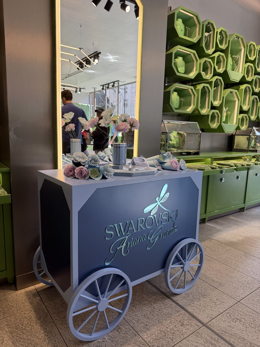 becca ౨ৎ tweet media