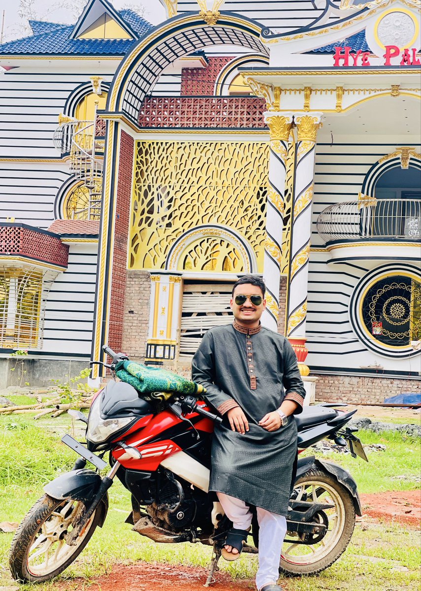BinMazib's tweet photo. 🌙✨ ঈদ মোবারক ✨🌙

তাকাব্বাল আল্লাহু মিন্না ওয়ামিনকুম 

ঈদ জীবনে বয়ে আনুক সুখ, শান্তি, সুস্বাস্থ্য ও বরকত ❤️ https://t.co/v6jo5WUi7f