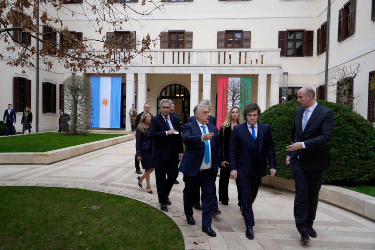 Oficina del Presidente tweet media