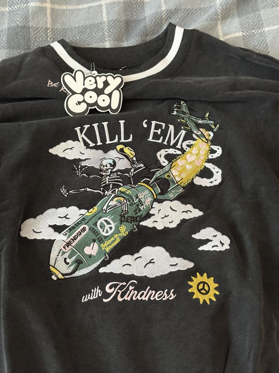 Treacy ΘΔ 🍓 🔜 Eurofurence 26 tweet media