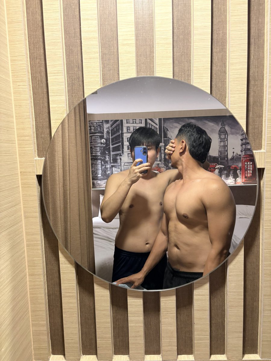 คุมมลาเต้☕️ tweet media