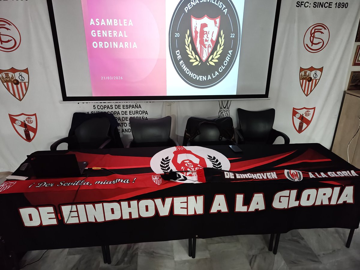 PS De Eindhoven a la Gloria tweet media