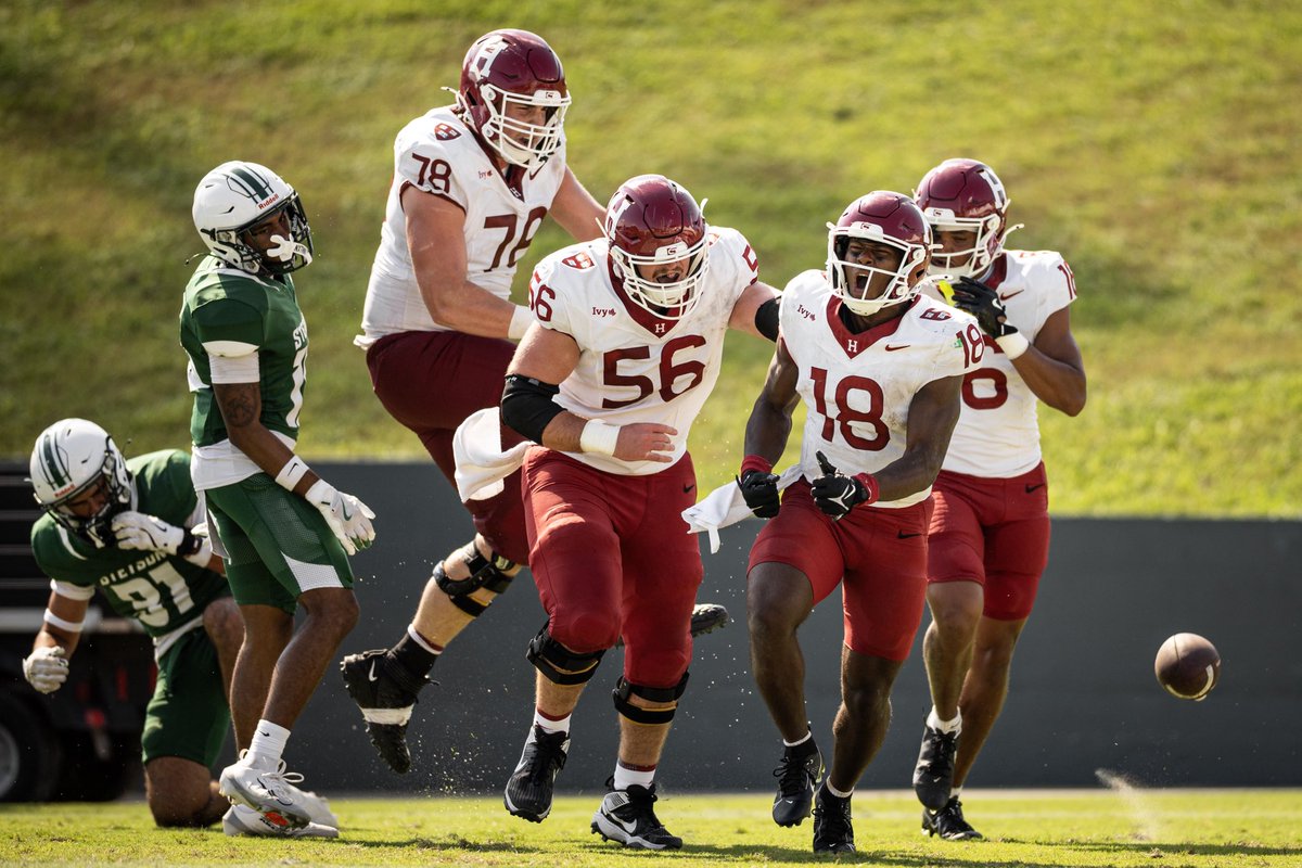 CoachJimJackson's tweet photo. When we score, celebrate with your teammates!!!
#FFEO
#GetAPiece https://t.co/m5OgXEtXSu