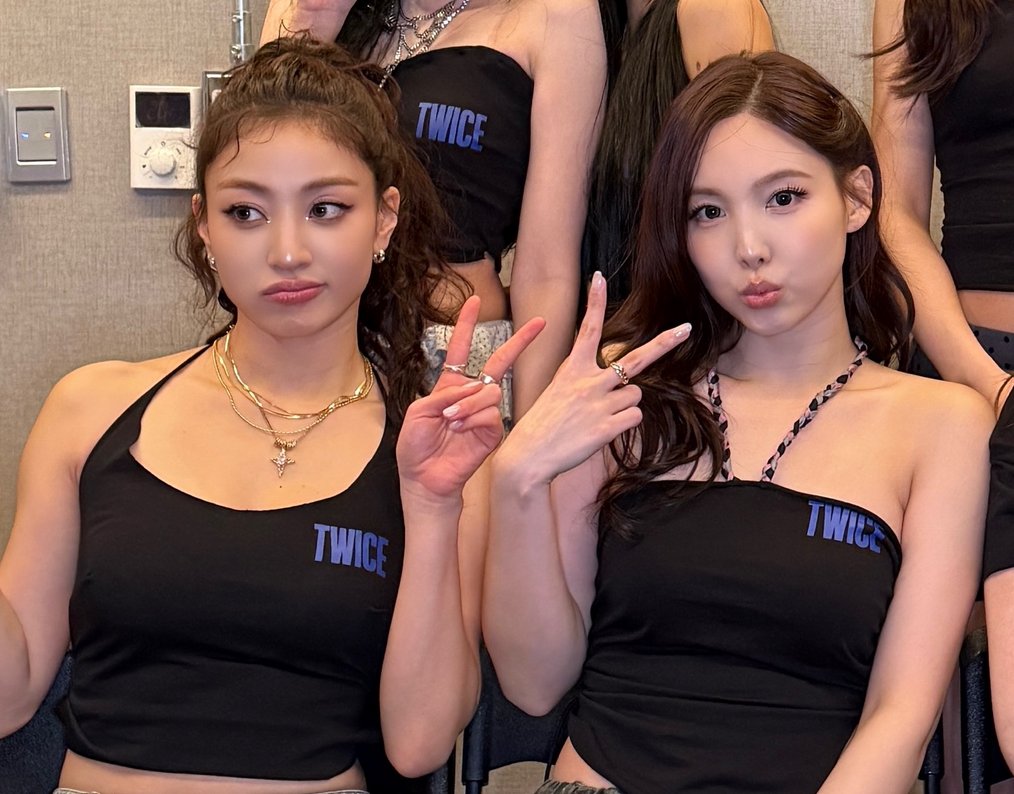 🎭 rdcb love me enthusiast 🦕🏧 tweet media