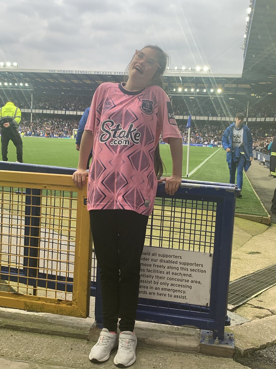 Toffee Art tweet media