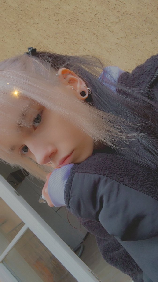 lini🌸 tweet media