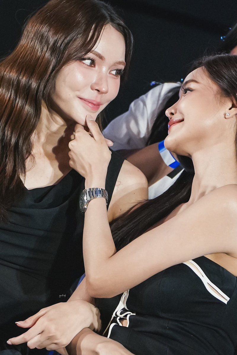 ᵍᵒᵈ ᴇꜰ tweet media