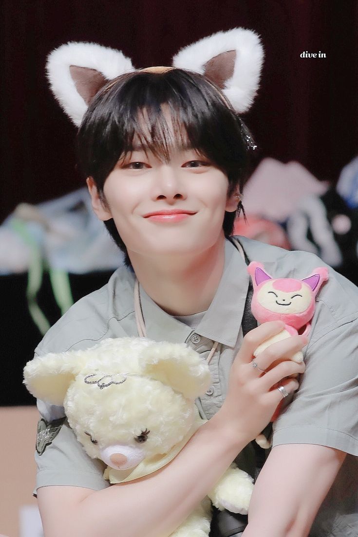 Fan I.N 아이엔 Universe tweet media