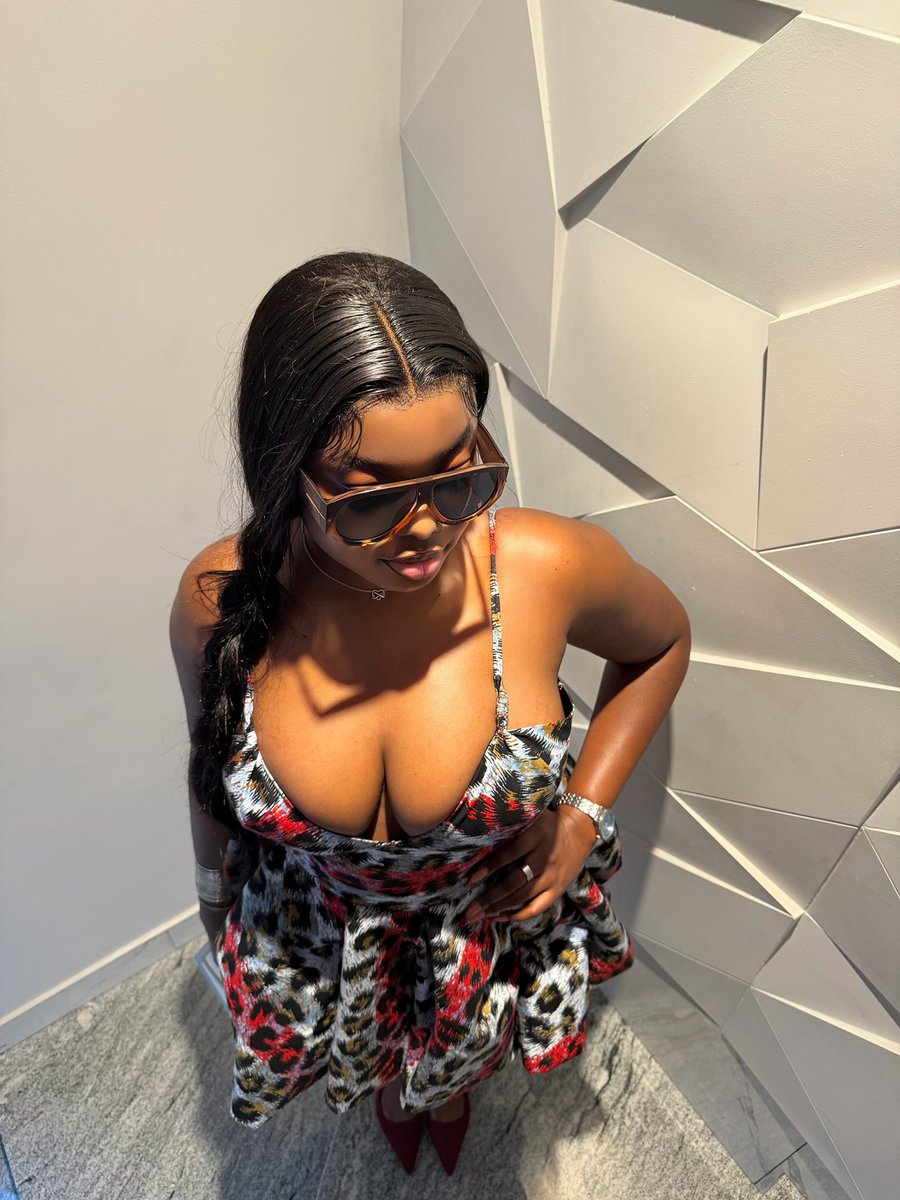 ROSEY🏵️ tweet media