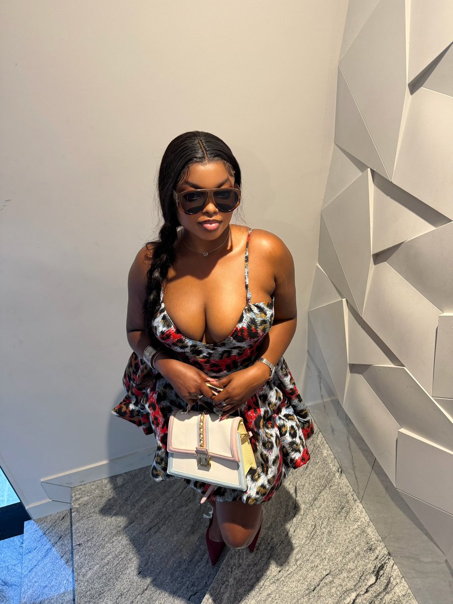 ROSEY🏵️ tweet media