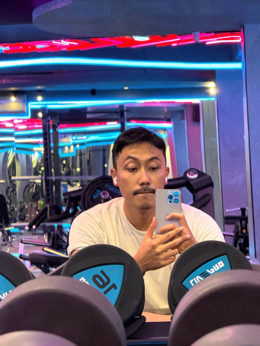 Samuel Christian tweet media