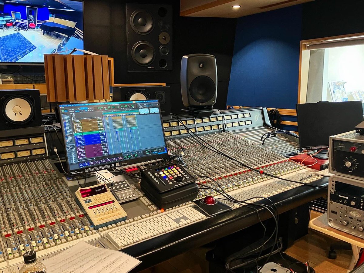 THamada_db's tweet photo. ここ数日
スタジオでMix作業していたのですが、
音の環境がすごく良くて
いつもの3倍作業がはかどりました!
(当社比)
またここで作業したいなあ
#mixdown https://t.co/Lz7uKDkL2n