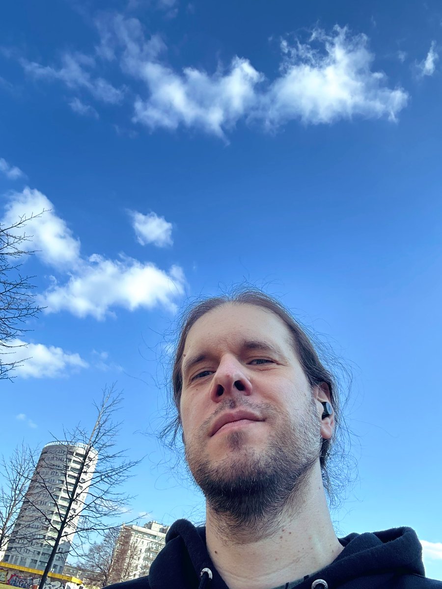 Piotr Sikora tweet media