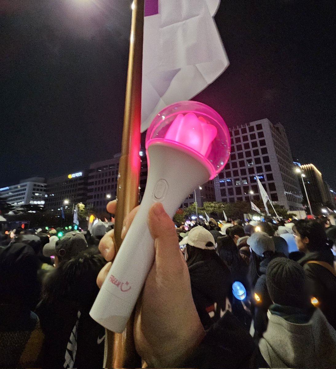 연극하는 퀴어 페미니스트 나PD 💜🏳️🌈 tweet media