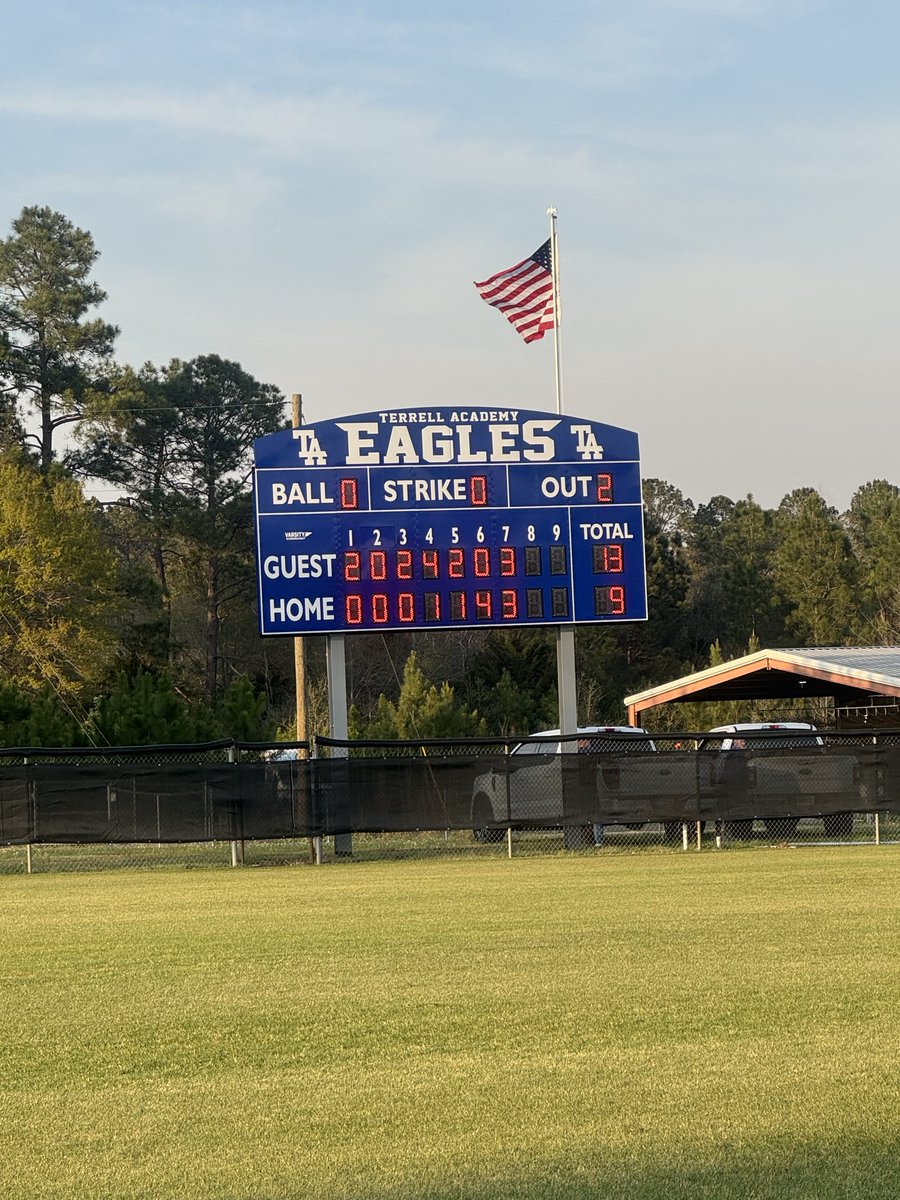 BWbaseball26's tweet photo. Class of 2028 Noah Stanfill pitched 5 1/3 innings only allowing 4 runs in a much needed region win! 
#bowup #PackMentality https://t.co/uMolt8zTYP