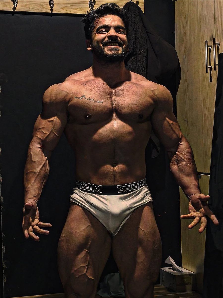 Faizan khan tweet media