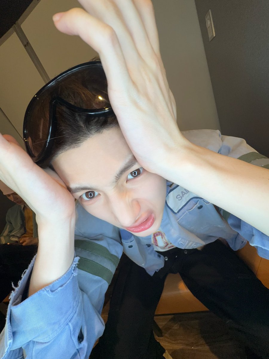 CORTIS CRAVE tweet media