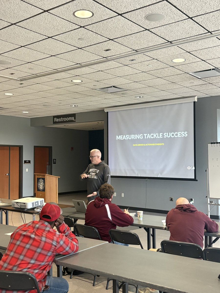 Dickinson State Football tweet media