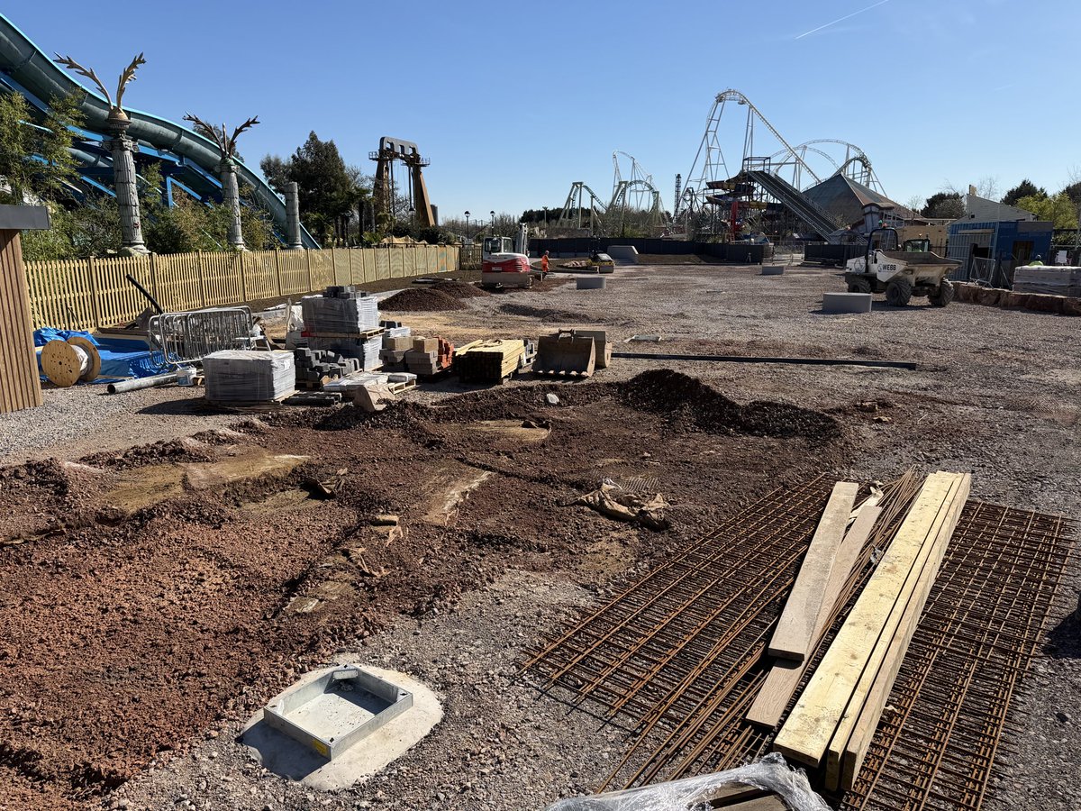 Attraction Source tweet media