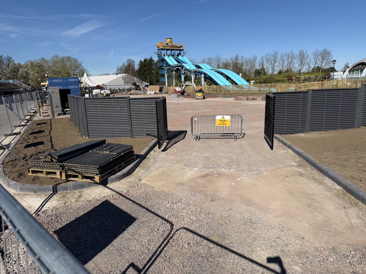 Attraction Source tweet media