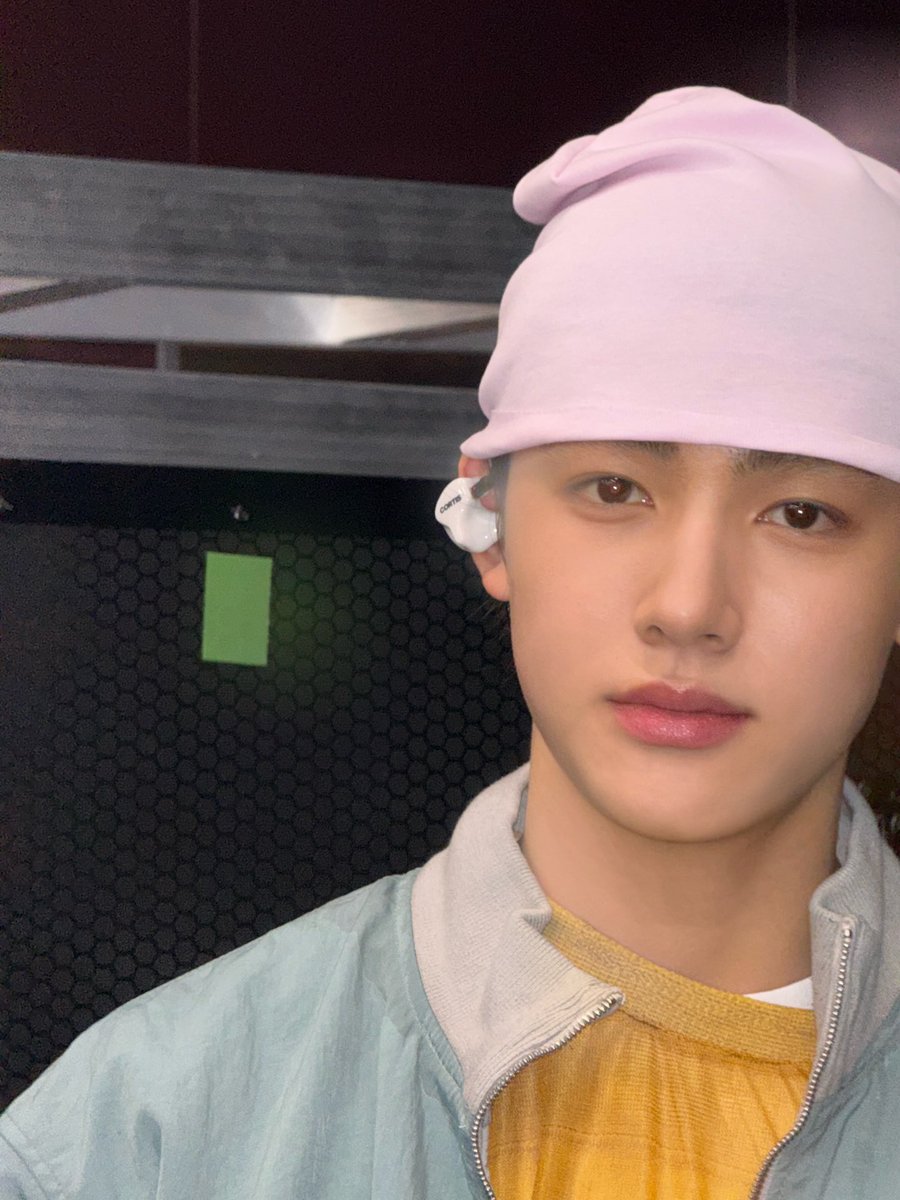 CORTIS CRAVE tweet media