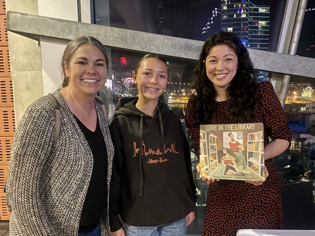 lori_huntsman's tweet image. Oh, what an evening at @SDPublicLibrary listening to Maggie Tokuda-Hall, the author of Love in the Library 📚 #powerful #picturebooks #authors #ClaraBreedCivilLibertiesLecture