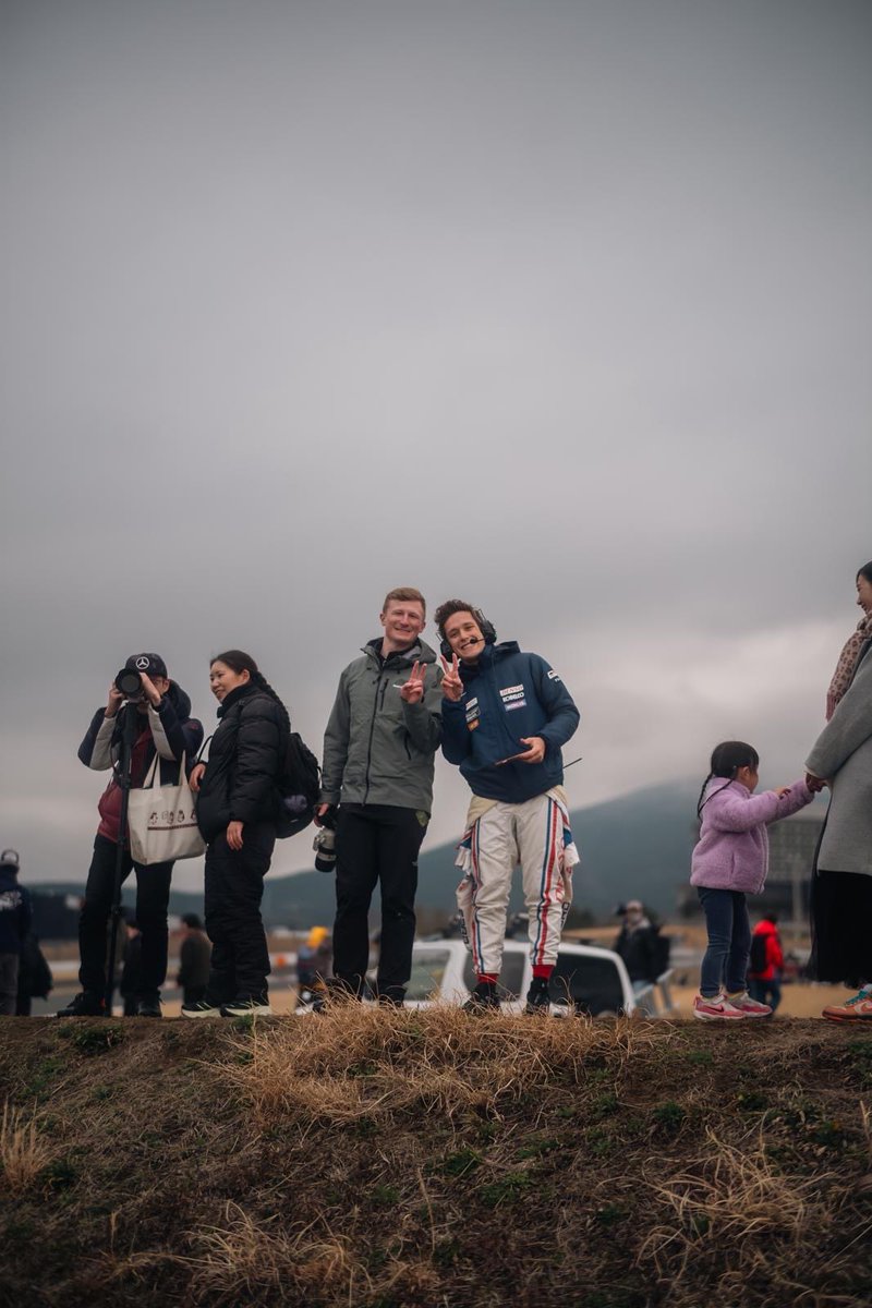 Sacha Fenestraz tweet media