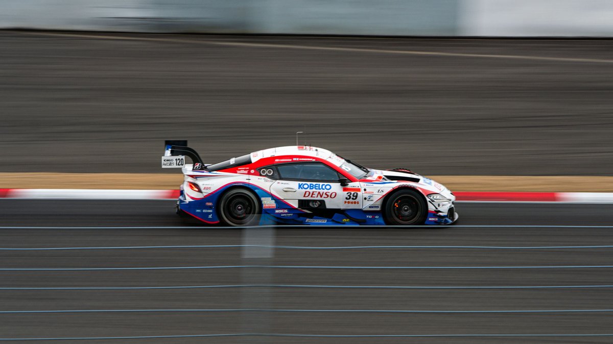 Sacha Fenestraz tweet media