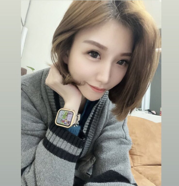 依依💋 tweet media