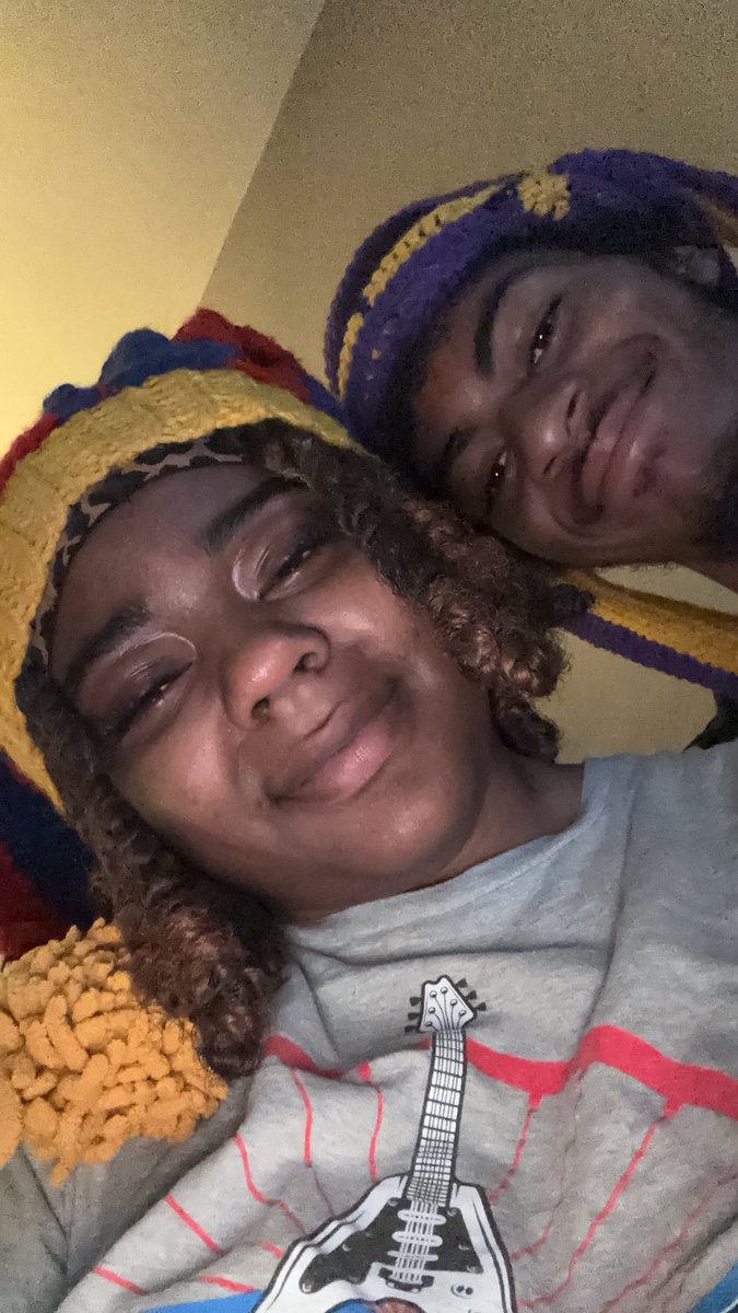 slxtforaone's tweet photo. …. :/ everything is gray. just gotta sit in silence now ig #nomorecaine #tadc #roleplay https://t.co/yxTYQATrFA