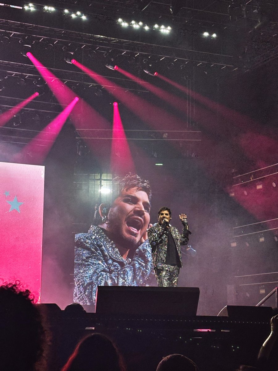 DILAMBERT tweet media