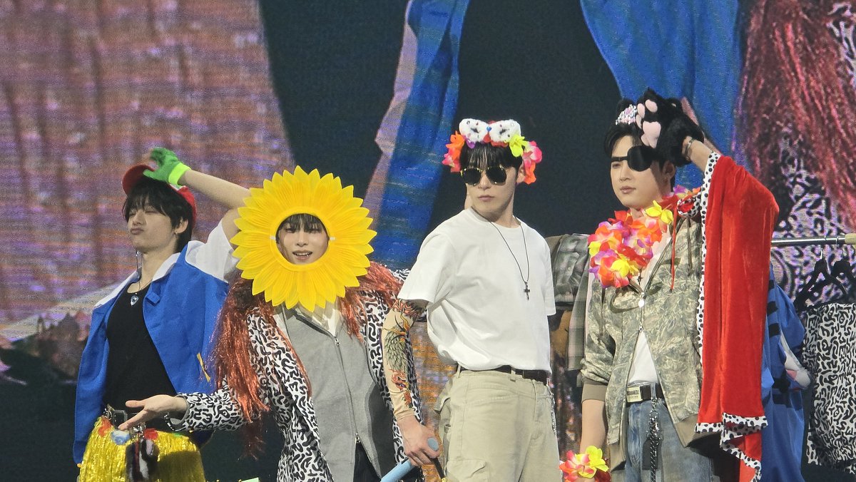 ｡☀︎⋆원어스☾⋆☀︎｡ tweet media