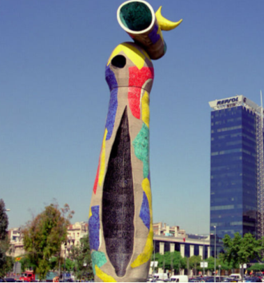 A CADA BUGADA HEM PERDUT UN LLENÇOL
Em dol dir-ho: el recorregut de la marató de Barcelona del diumenge passat no s’assemblava en res al del 2006, el del retorn després de l’any suspesa. Amb el temps s‘ha anat modificant, i s'han perdut molts llocs emblemàtics de la ciutat. Es