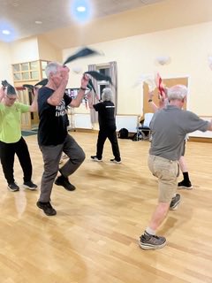 Shrewsbury Morris Dancers tweet media